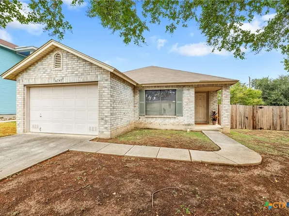 6747 Sunlit Pass Dr, San Antonio, TX 78239