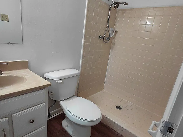 2412 Almond Dr — Photo 13