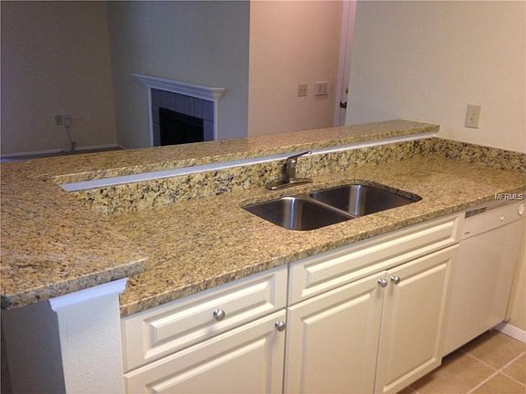 4th image of 9481 Highland Oak Dr Unit 611