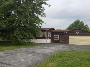 6706 Konarcik Rd, Waterloo, IL 62298