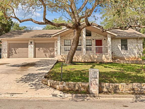 2nd image of 850 Mission Hills Dr