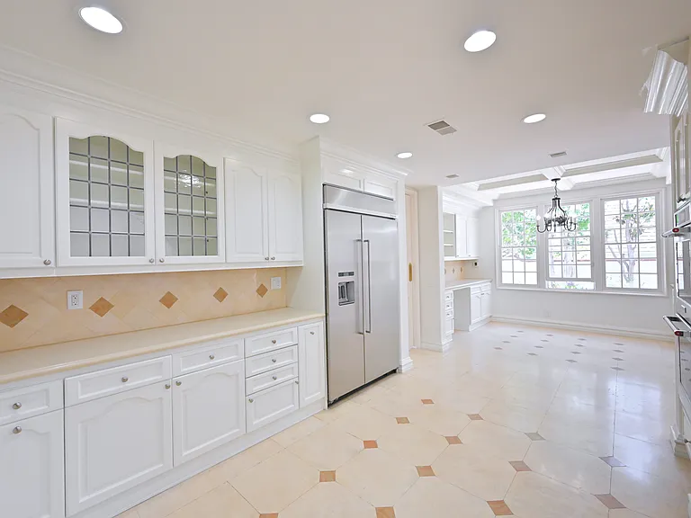 2 Belcourt Dr — Photo 6