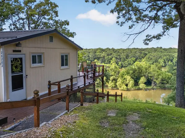 28282 Bluff Rd, Warsaw, MO 65355