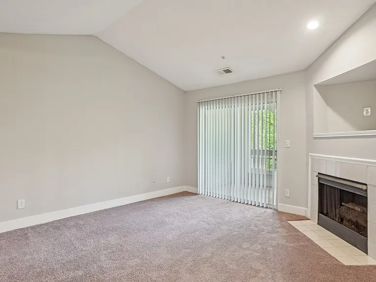 Camara Estates — Photo 43