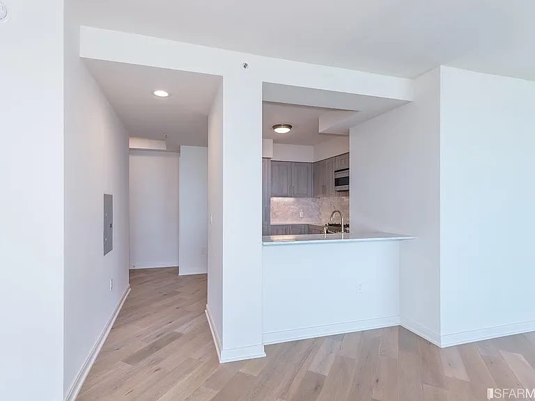 401 Harrison St #37D — Photo 12