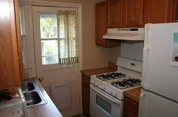 4th image of 5923 Edgehill Ct