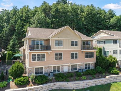 10777 Pine Bluff Dr UNIT D, Traverse City, MI, 49684