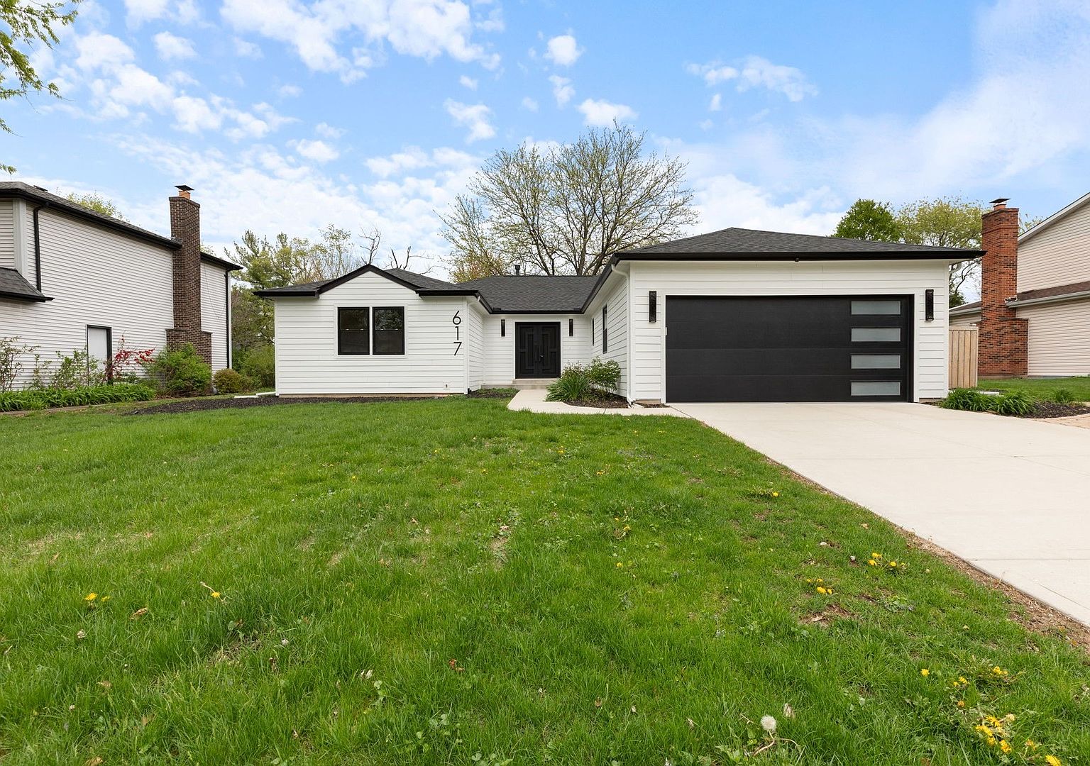SARA　0617 617 Sara Ln, Naperville, IL 60565 | Zillow