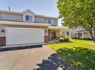 672 Oak Ln, Lino Lakes, MN 55014