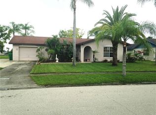 13392 Englewood Rd, Pt Charlotte, FL 33981