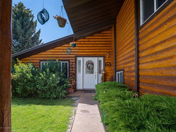 3rd image of 761 N Bench Road Cres #121