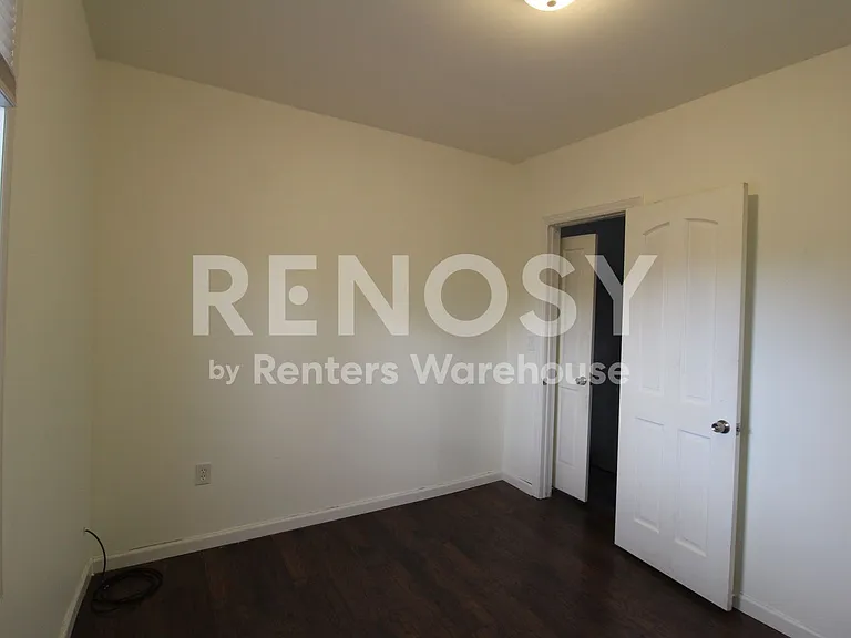 2828 Stout St — Photo 7