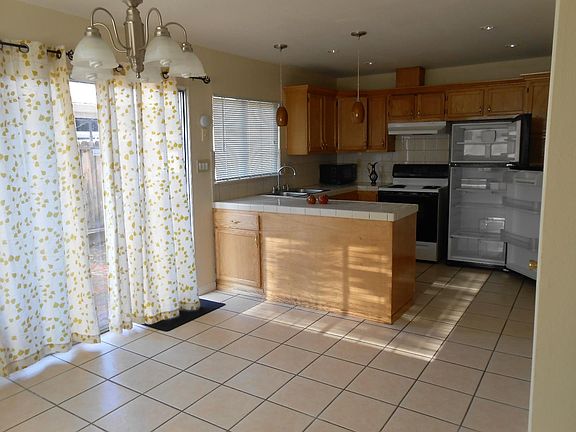 3rd image of 1499 Freni Ct