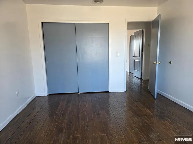 322 Williams Ave — Photo 5