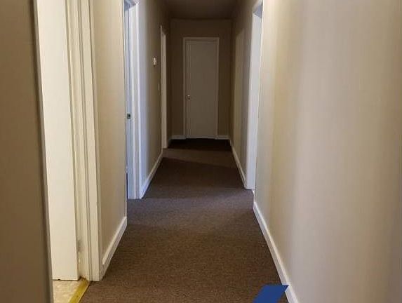 4th image of 16 Woodbriar Ct
