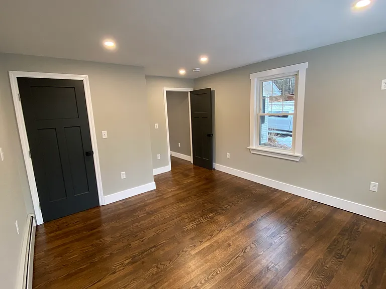 64 Manning St — Photo 17