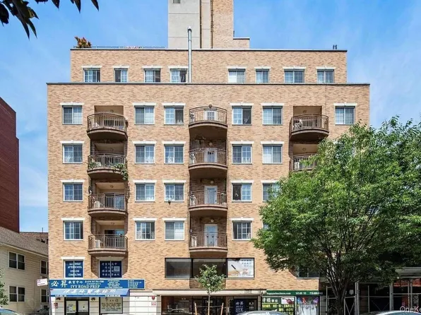 14105 Cherry Avenue #5F, Flushing, NY 11355
