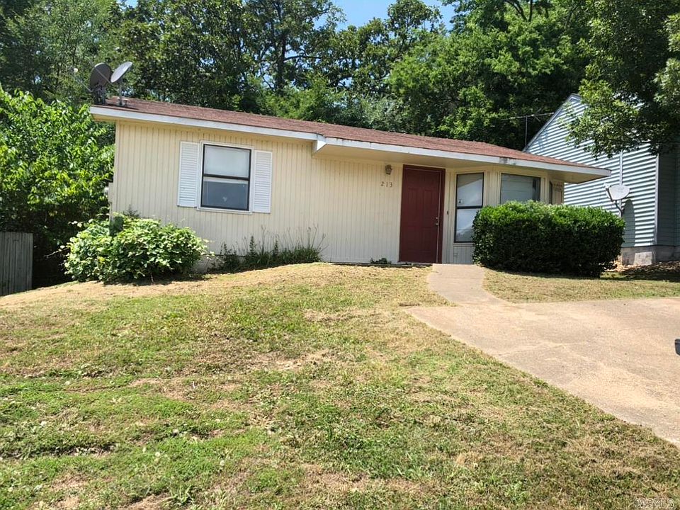 1st image of 213 Rockyreef Cir