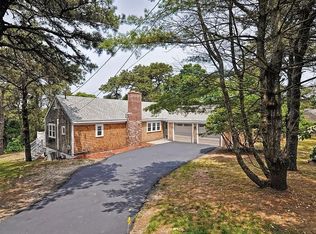 404 Old Queen Anne Rd, Chatham, MA 02633