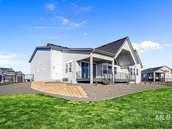 4th image of this home