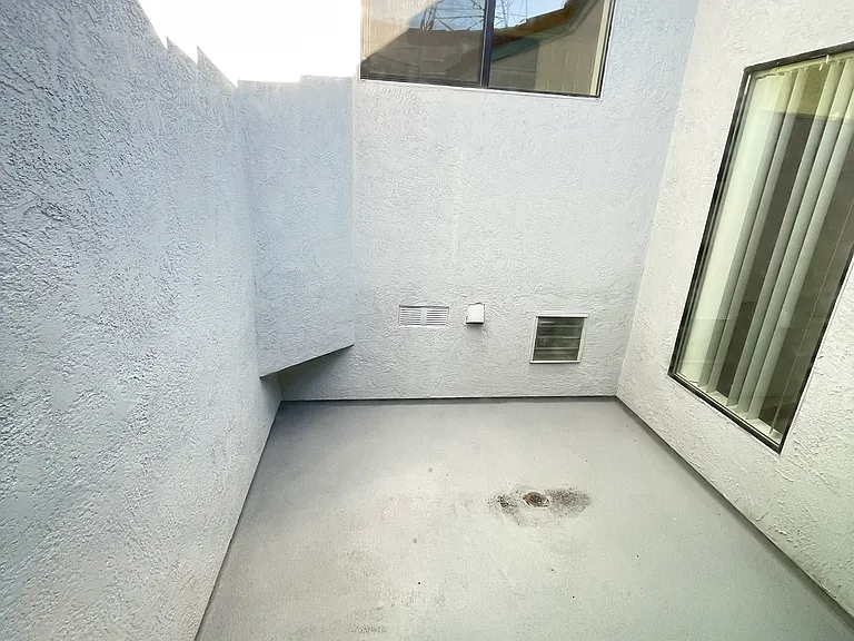 151 White Pine Dr — Photo 13