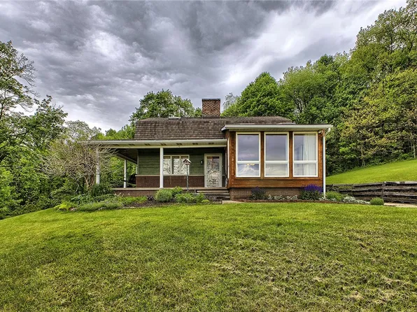 18 Rhea Rd, Indiana, PA 15701