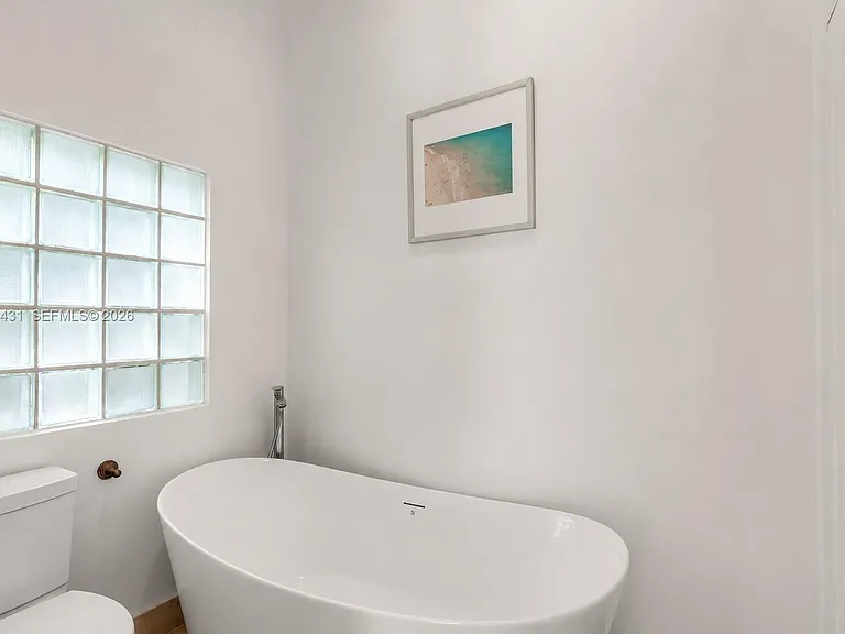 7924 SW 50th Ct — Photo 20