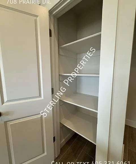 708 Prairie Ln — Photo 16