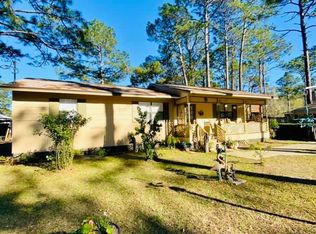 443 24th Ave, Apalachicola, FL 32320