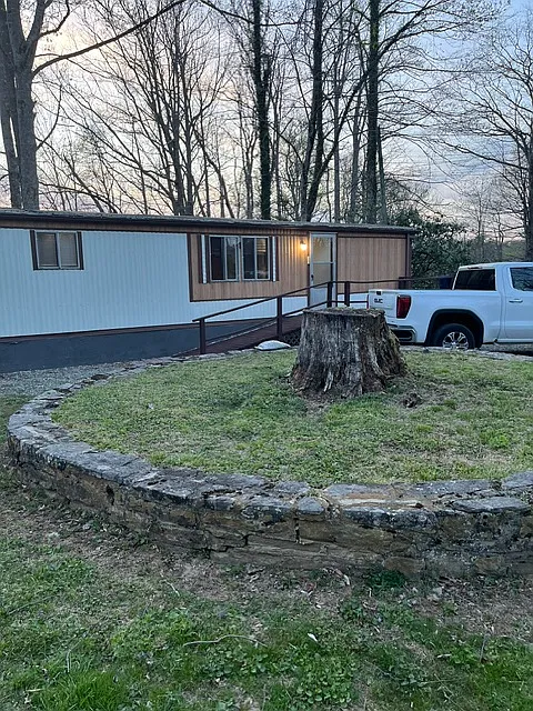 Fair Park Dr, Blowing Rock — Photo 2
