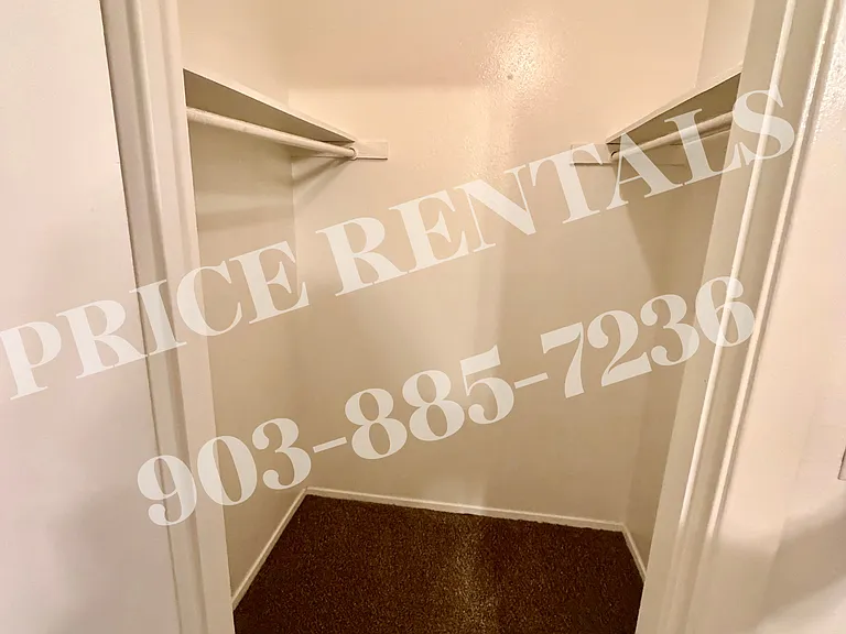 201 W Spence St #2A — Photo 6
