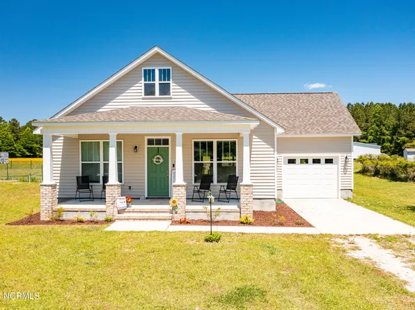 1395 Temples Point Road, Havelock, NC 28532