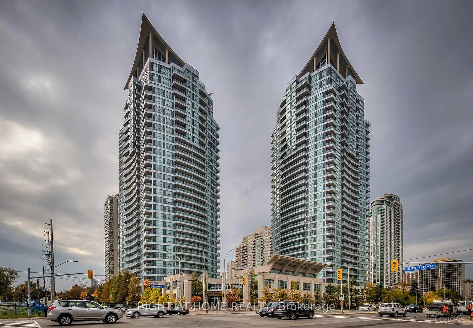 1 bed, $2,400 — Photo 1