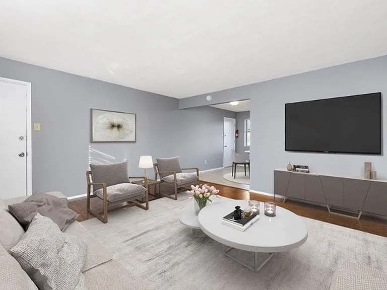 9310 Shirley Gardens Dr — Photo 21