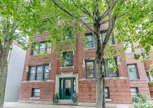 1st image of 6353 N Glenwood Ave #2N