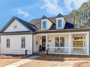 102 Chestnut Dr, Canton, GA 30114