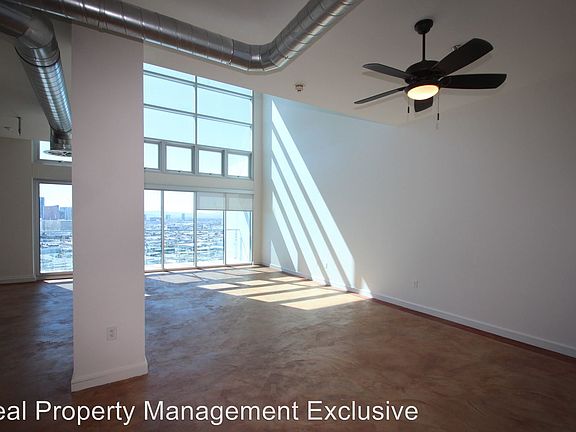 3rd image of 200 Hoover Ave Unit 2105