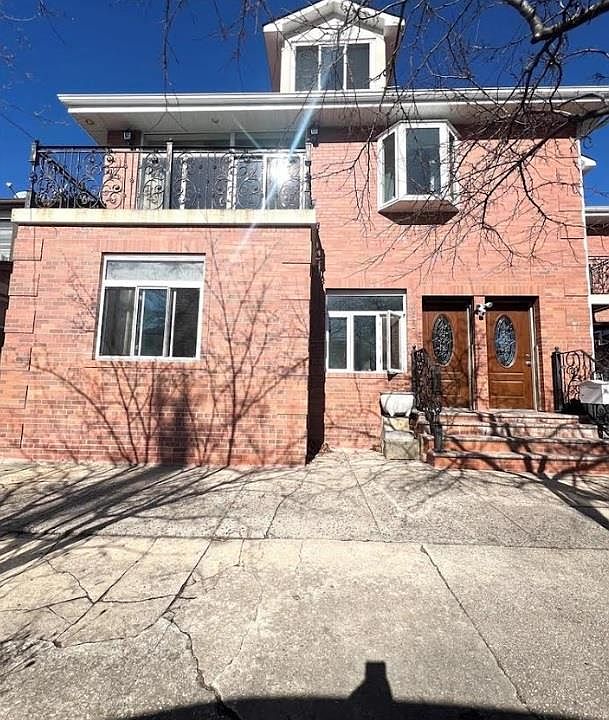 1st image of 15033 Bayside Ave