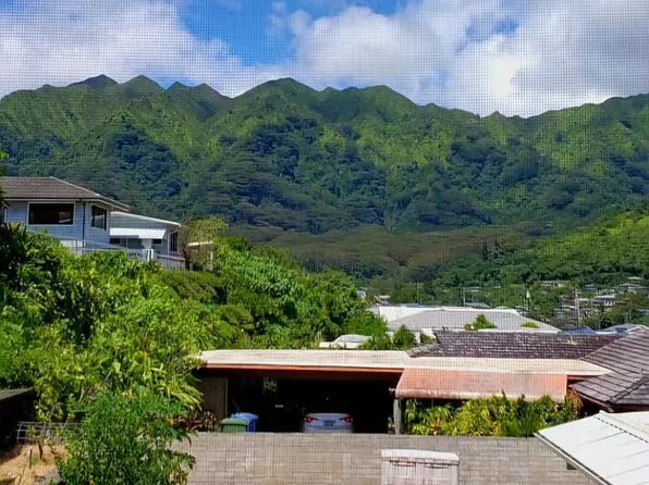 3324 Loulu St, Honolulu, HI 96822