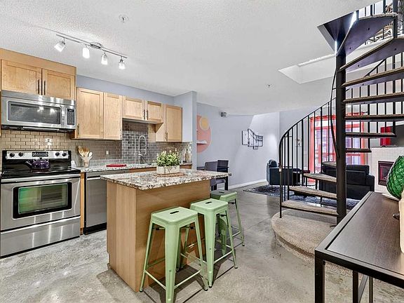 5th image of 1808 N 36th Ave SW #324