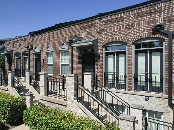 1745 Foster Rd, Iowa City, IA 52245