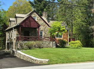 105 Cramer Rd, Poughkeepsie, NY 12603