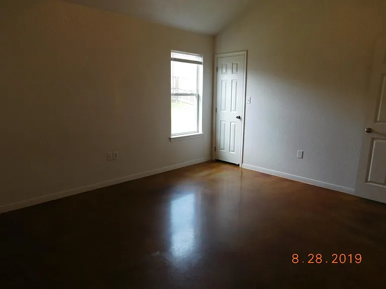 1202 Cavalry Ln #B — Photo 24