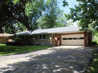 301 N Hawthorne Ave, East Peoria, IL