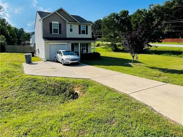 1797 Windcrest Rd, Asheboro, NC 27203