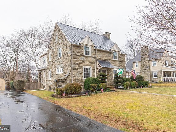 2nd image of 1025 Cornell Ave