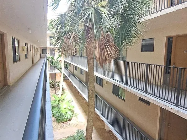 8040 Hampton Boulevard #307, North Lauderdale, FL 33068