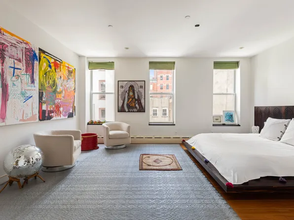 351 West Broadway image 6 of 9