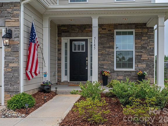 2nd image of 5145 Silver Creek Ln