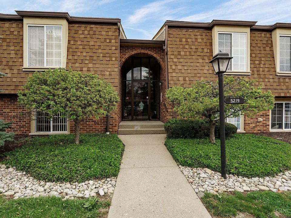 1st image of 5219 S Eaglesnest Dr #62